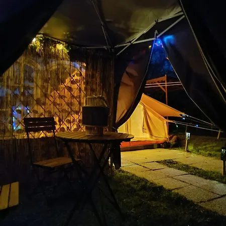 Tente Mongole  ô Rêves Atypiques Tente de luxe Bouce (Allier)